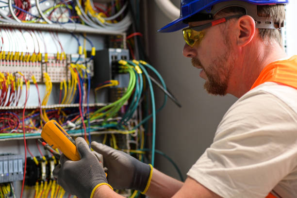 Best Affordable Emergency Electrician  in Mountlake Terrace, WA